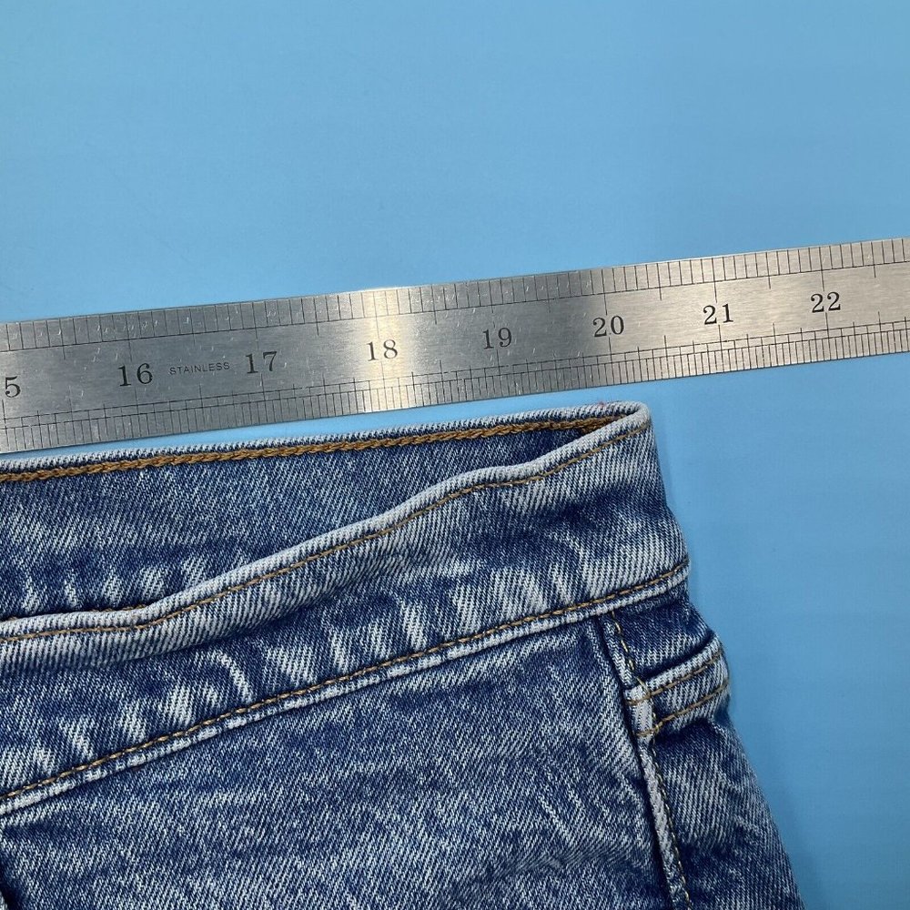 Levis 501 Blue Denim Distressed Stretch Shorts Button Fly Summer Casual W40 - Picture 5 of 12